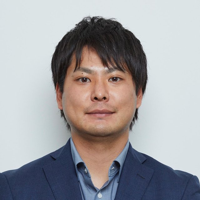 スリーハンドレッド代表 鈴木裕哉